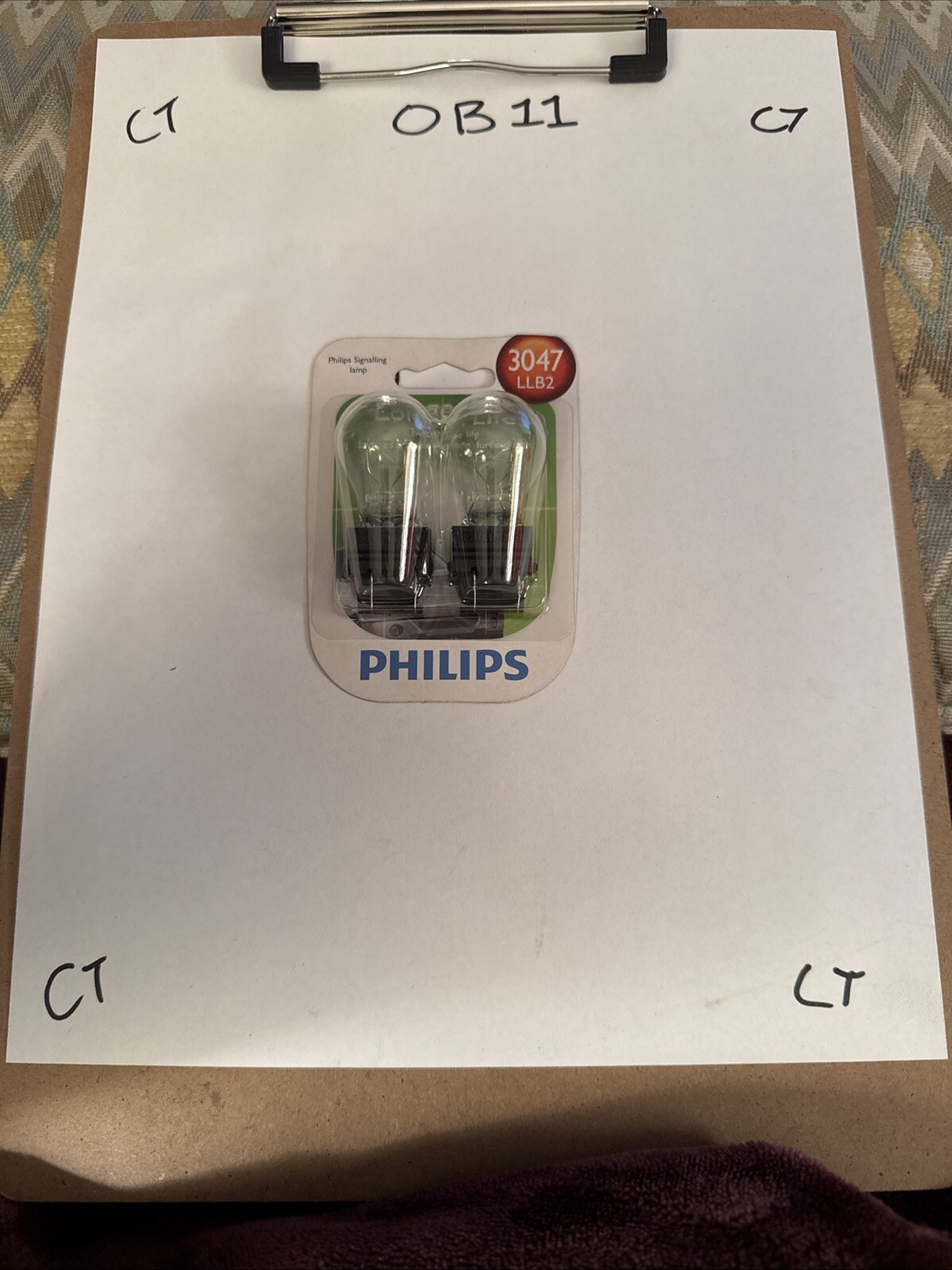 Philips 3047LLB2 3047 LongerLife Miniature Bulb, 2 Pack