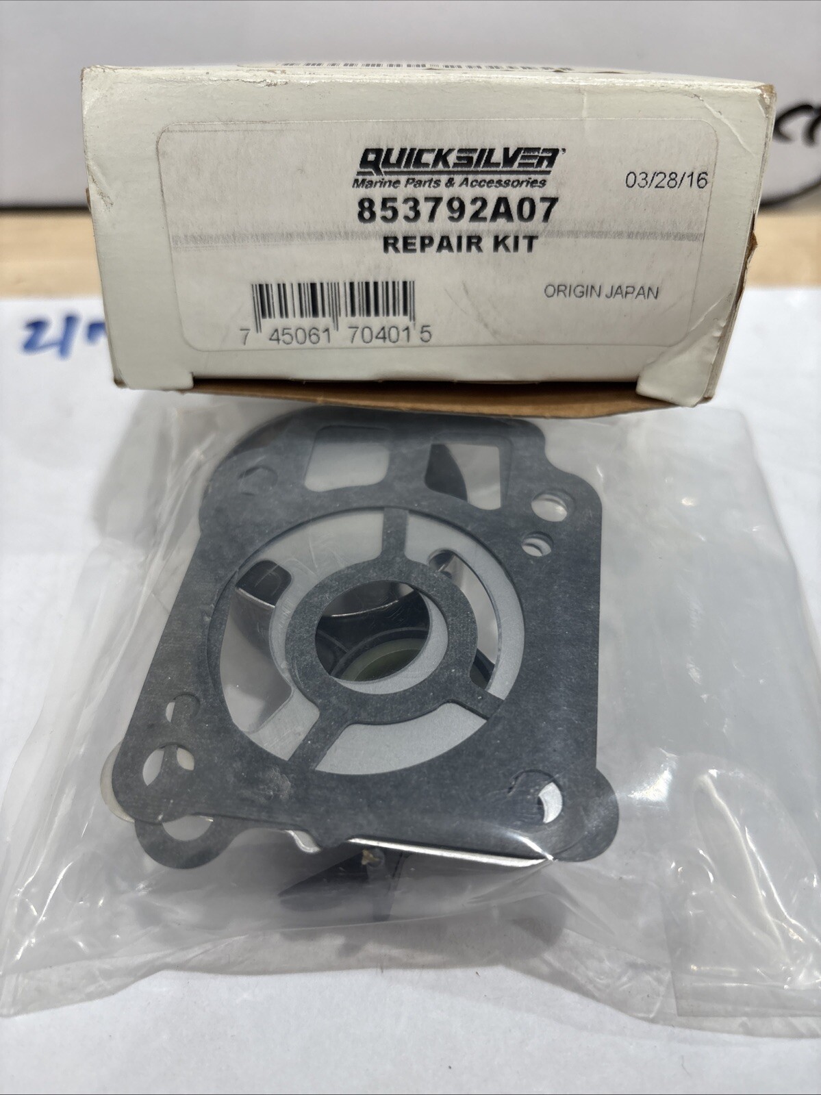 Quicksilver Water Pump Repair Kit 853792A07 - Image 4