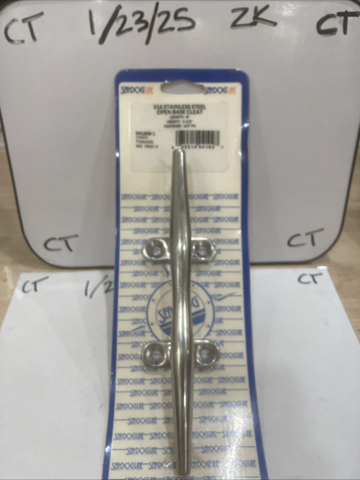 SEA DOG STAINLESS OPEN BASE CLEAT 8" #041608-1