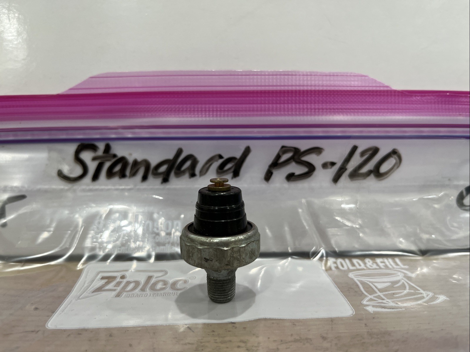 STANDARD PS120 Engine Oil Pressure Switch-Sender With Light - Image 3