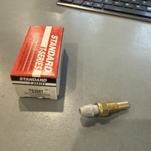 Standard Engine Coolant Temperature Sender for Saturn 211-1041