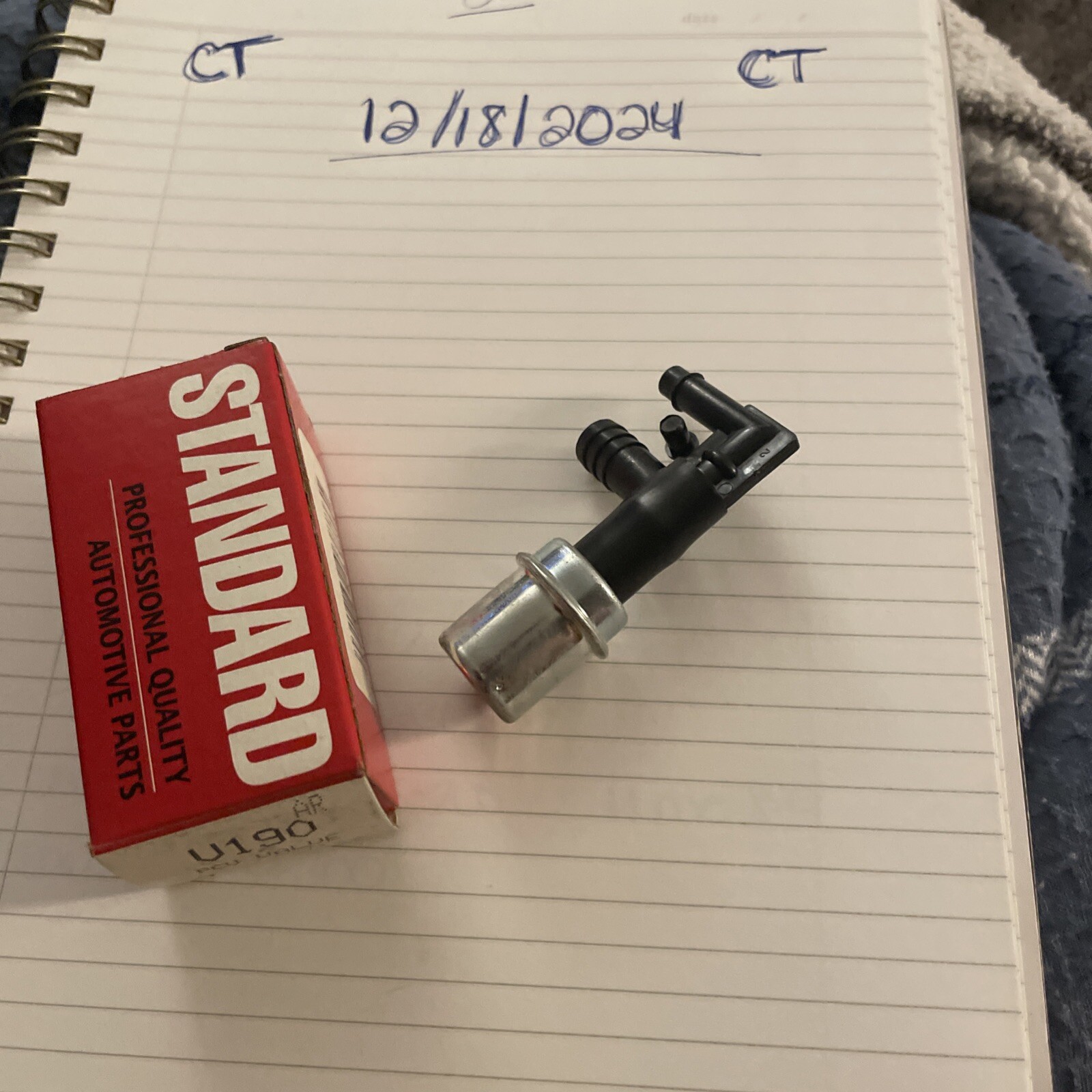 Standard Motor Products V190 PCV Valve Automotive Parts