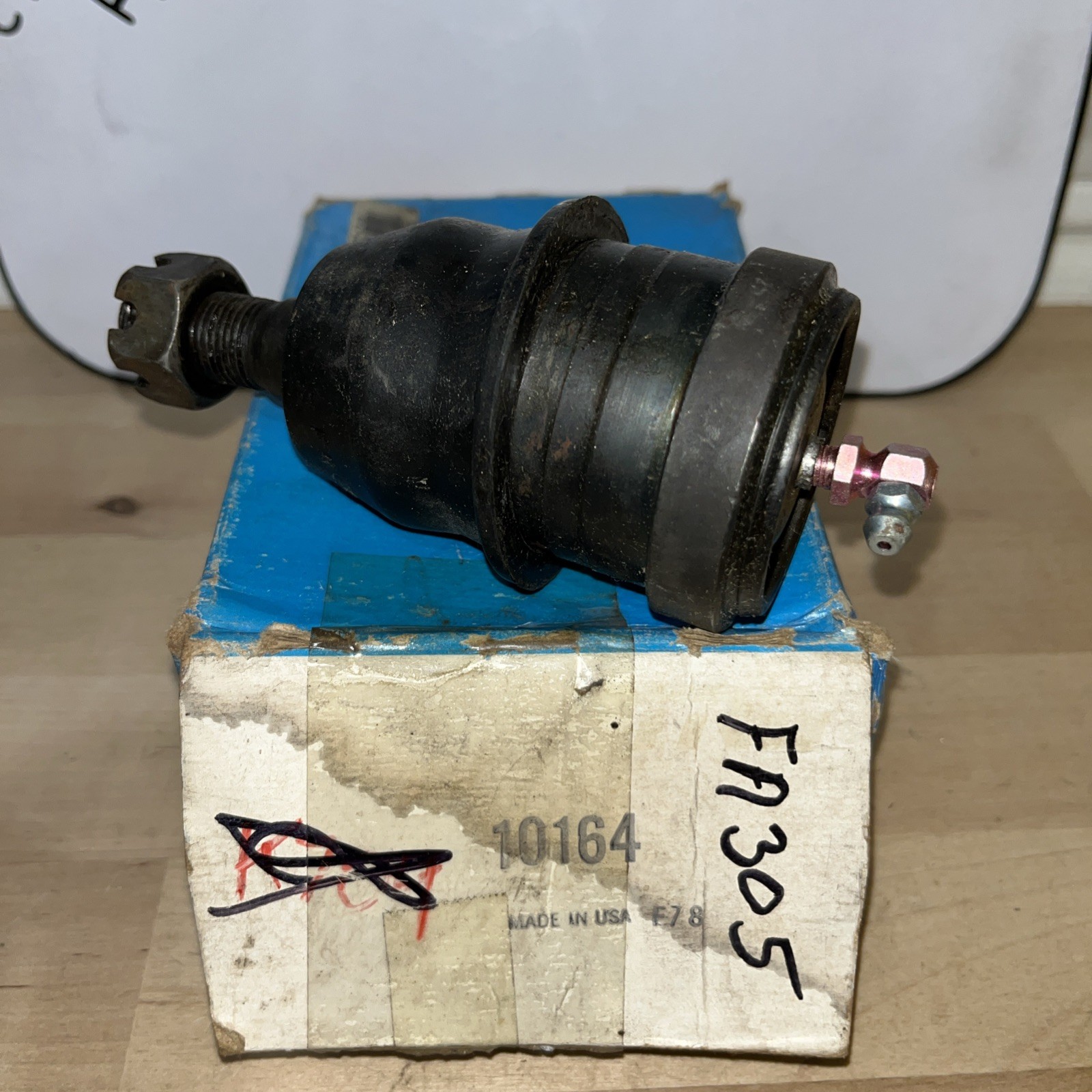 TRW 10164 Suspension Ball Joint FA305 - Image 3