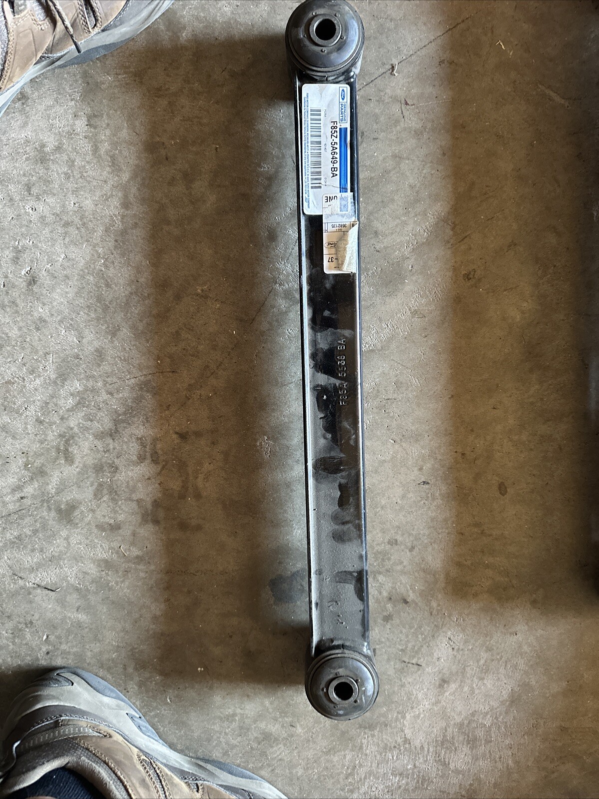 Trailing Arm - GENUINE OEM Ford (F85Z-5A649-BA) EXPEDITION NAVIGATOR - Image 3