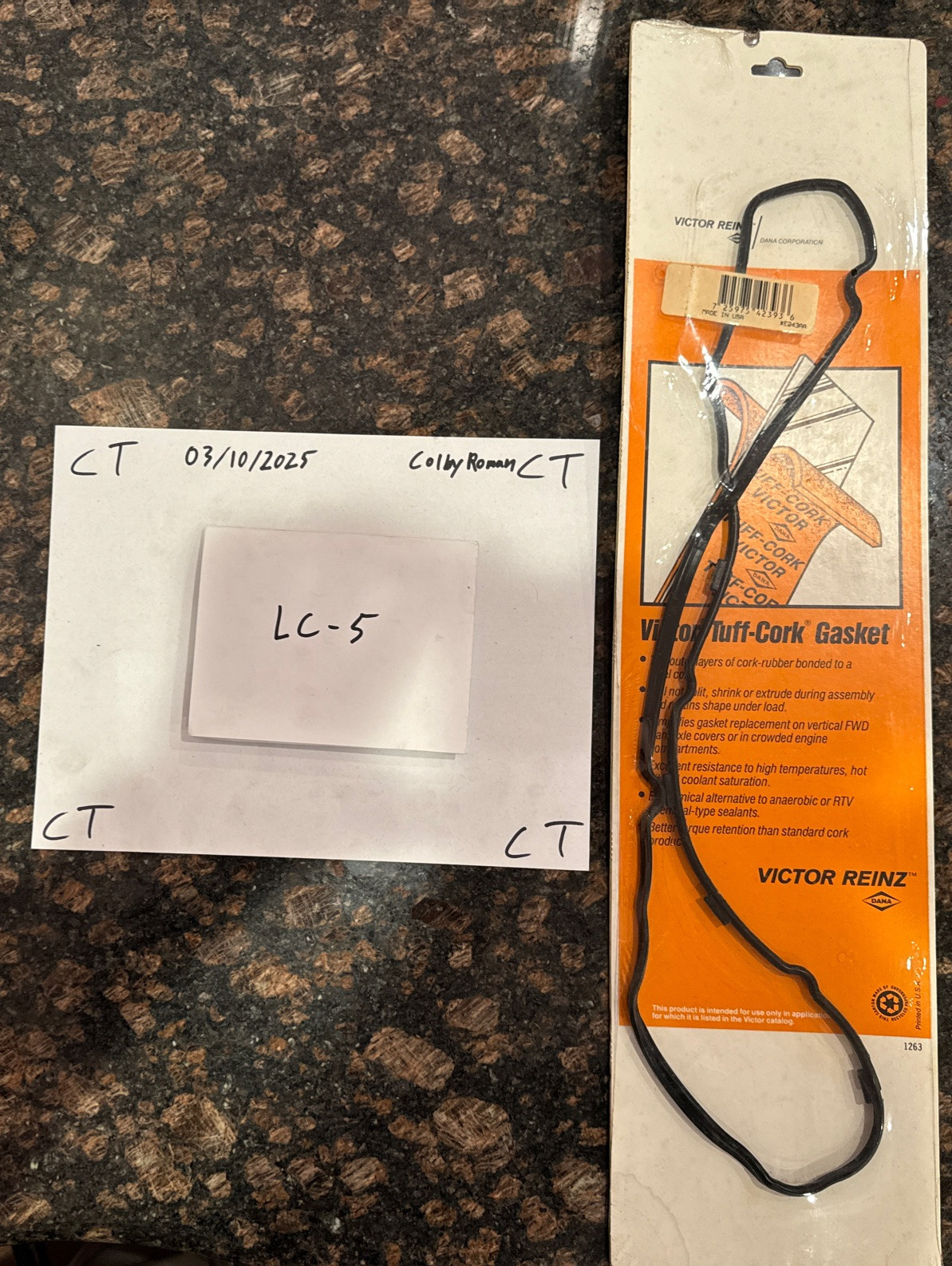 VS50124 Victor Reinz Automotive Engine Valve Cover Gasket Set VS50124