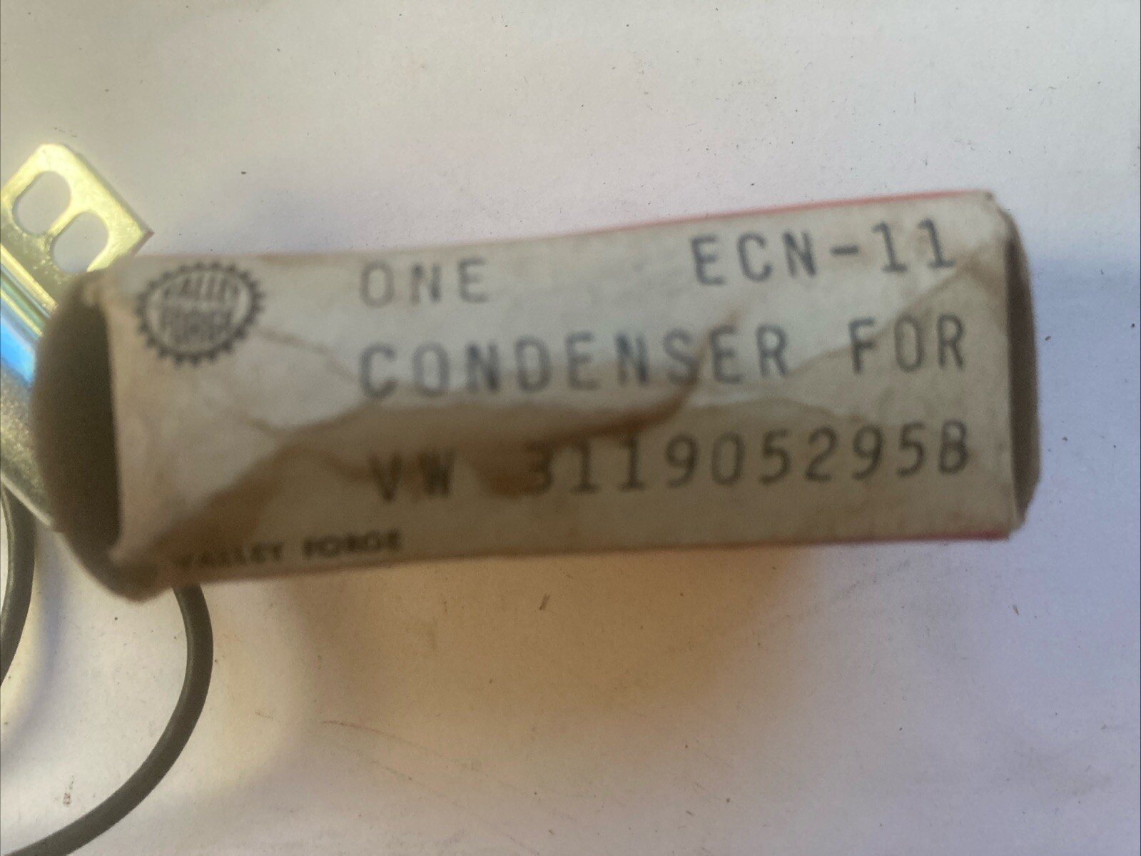 Valley Forge Condenser ECN-11 VW 311905295B - Image 3