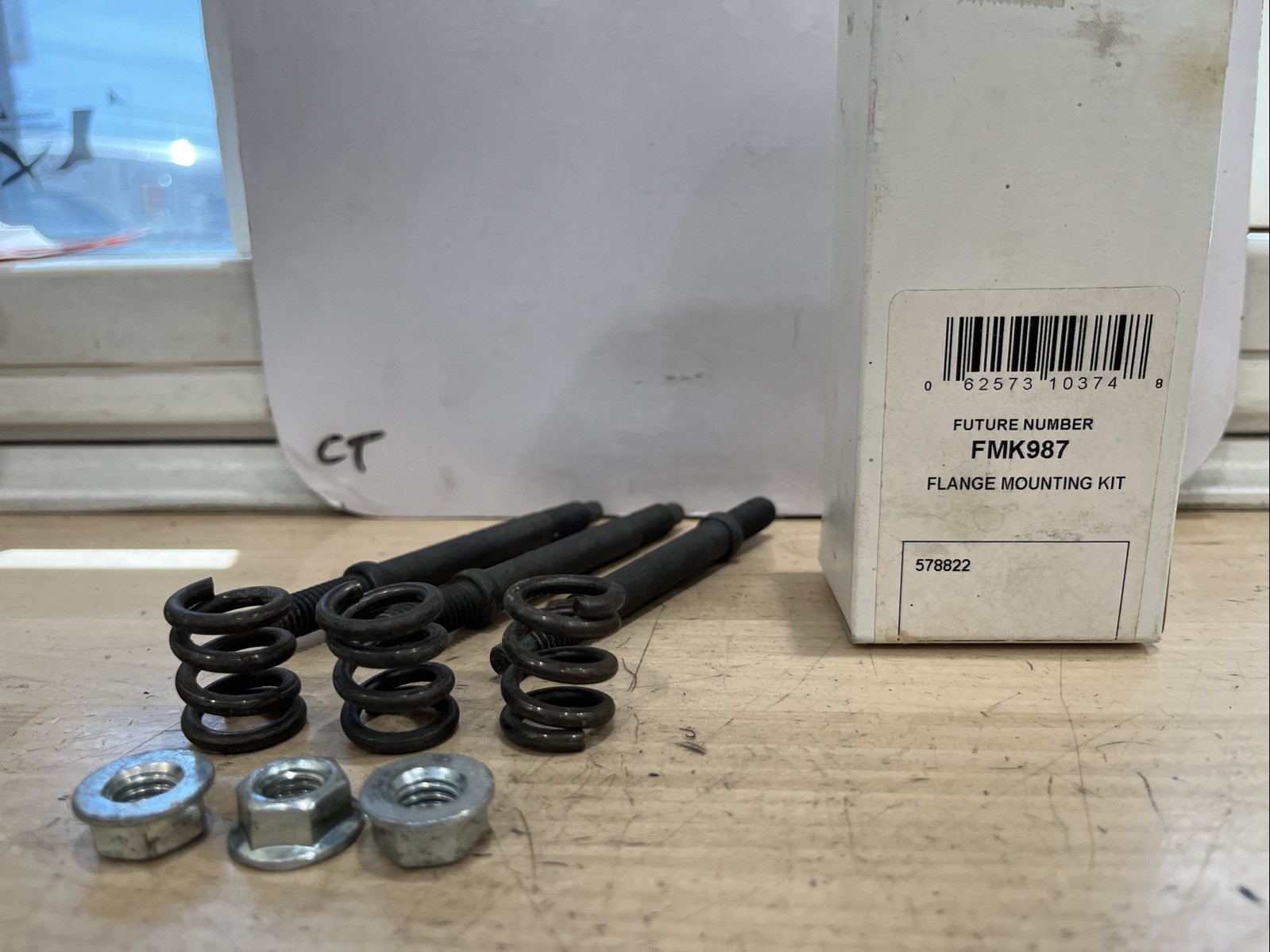 Walker Flange Mounting Kit FMK987 - Image 3