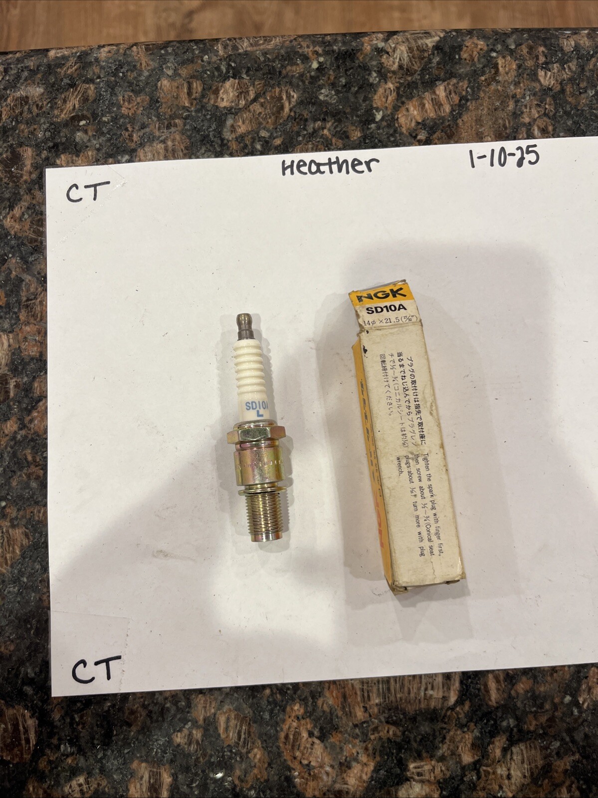 vintage ngk sd10a spark plug new