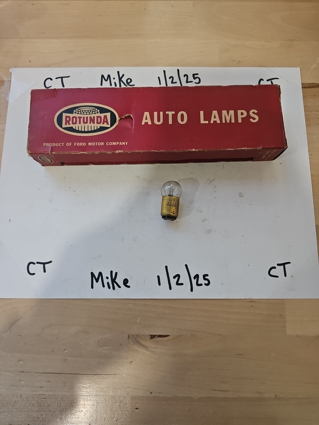 1 Box of 9 Miniature Light Bulbs - 1178 4CP 12v NOS Auto Lamps Rotunda '55 Ford