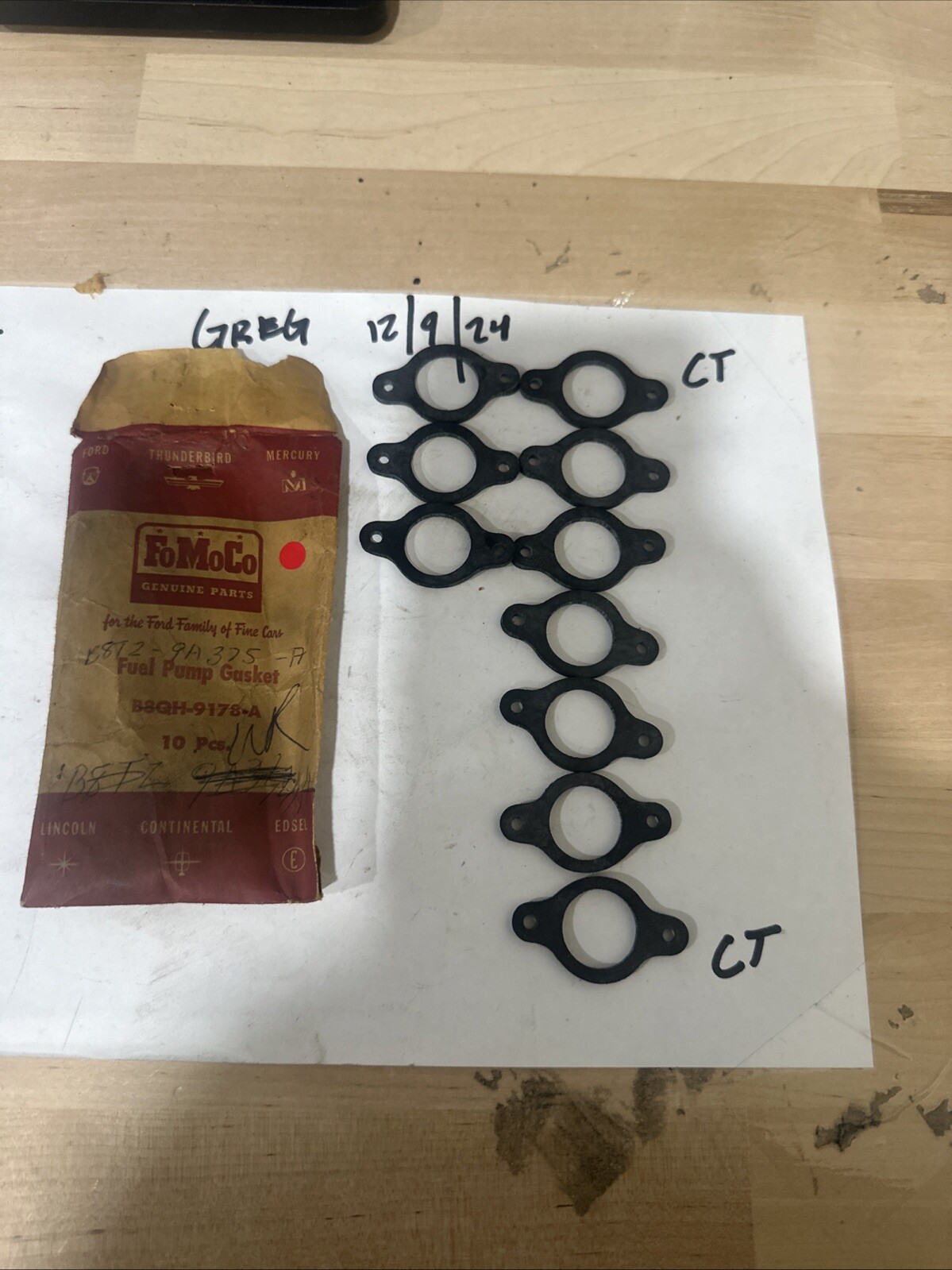 (1) Ford Edsel Fuel Pump Mounting Gasket, 1959 Thunderbird, B8QH-9178-A