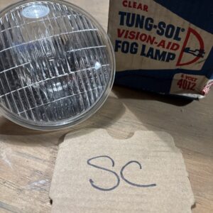 (1) NOS Tung-Sol 4012 Sealed Beam Headlight 6 Volts