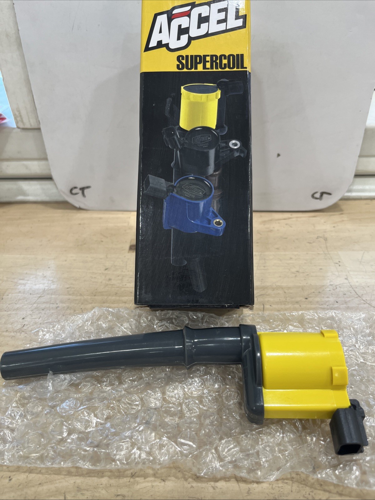 140034 Ignition Coil - SuperCoil - 1997-2011 Ford 4.6L/5.4L 4-valve- Yellow- - Image 3