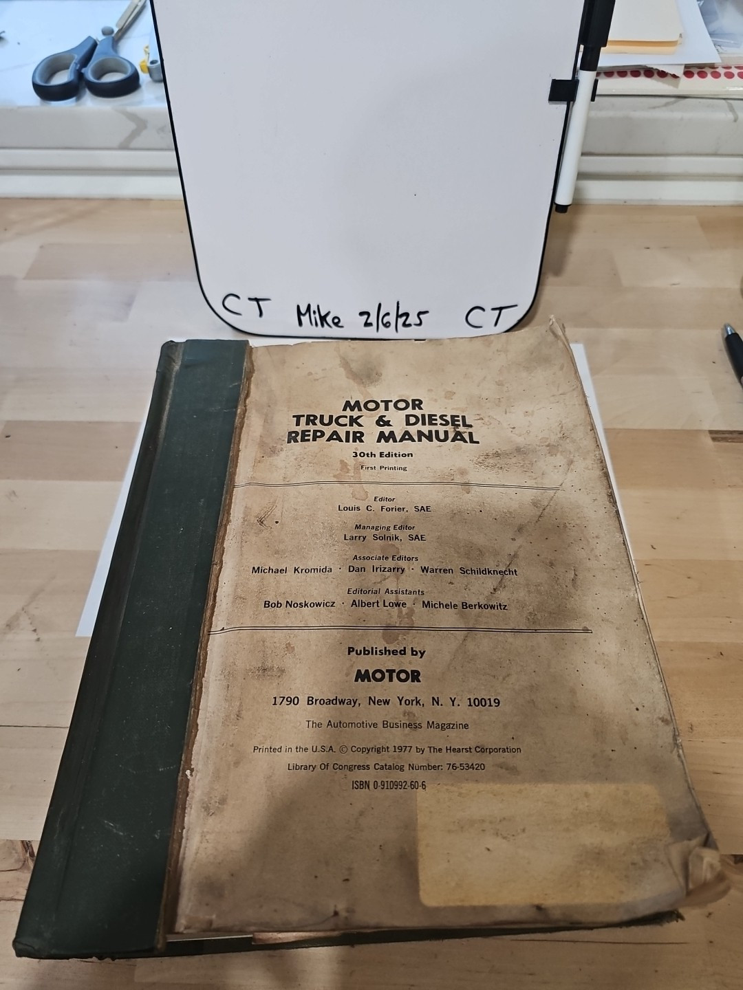 1977 30TH EDITION MOTOR TRUCK AND DIESEL REPAIR MANUAL SERVICE TRADE EDITION