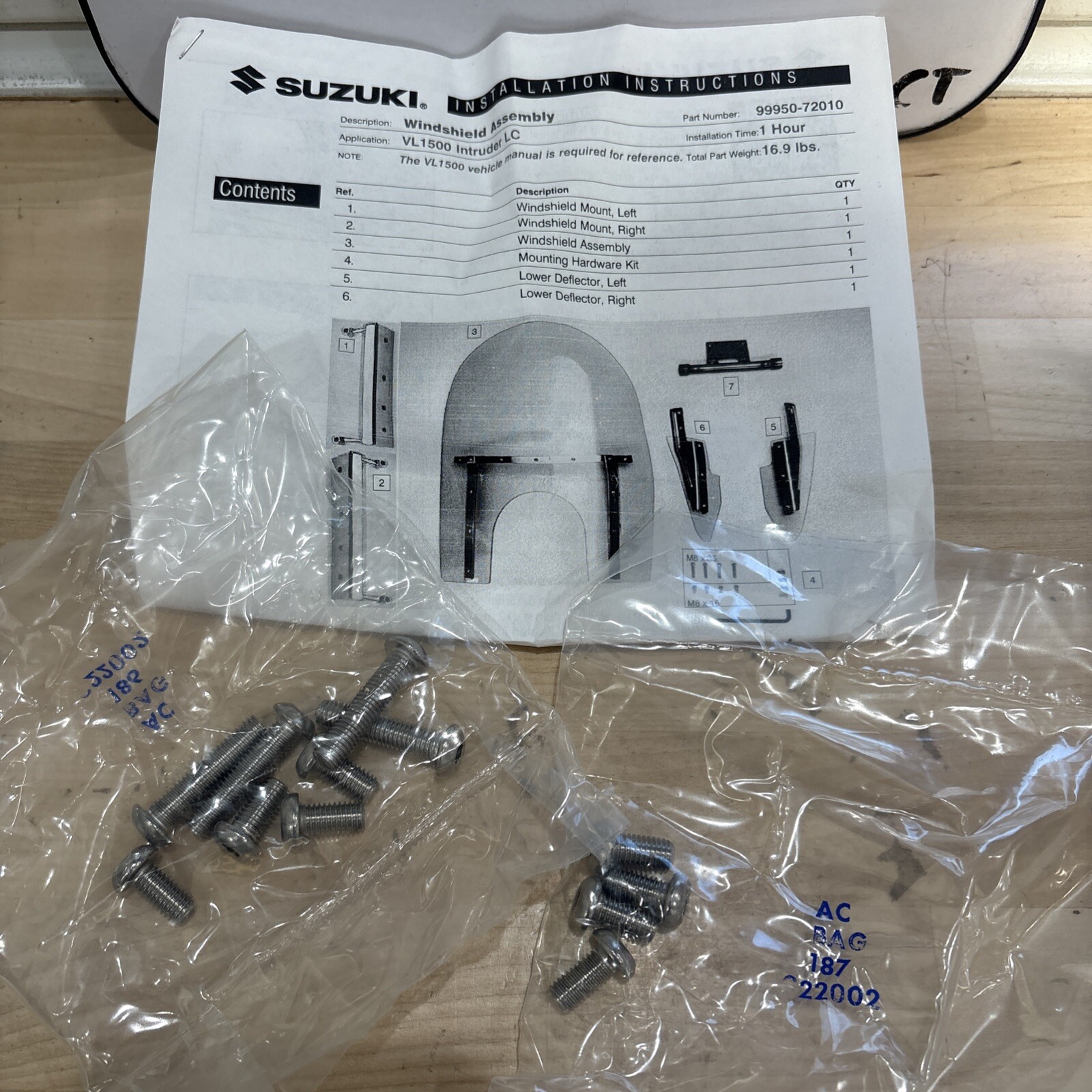 2005-2010 Suzuki VL 1500 C90 OEM Windshield Kit 99950-72010 (001) (Kit-SZ5) - Image 6