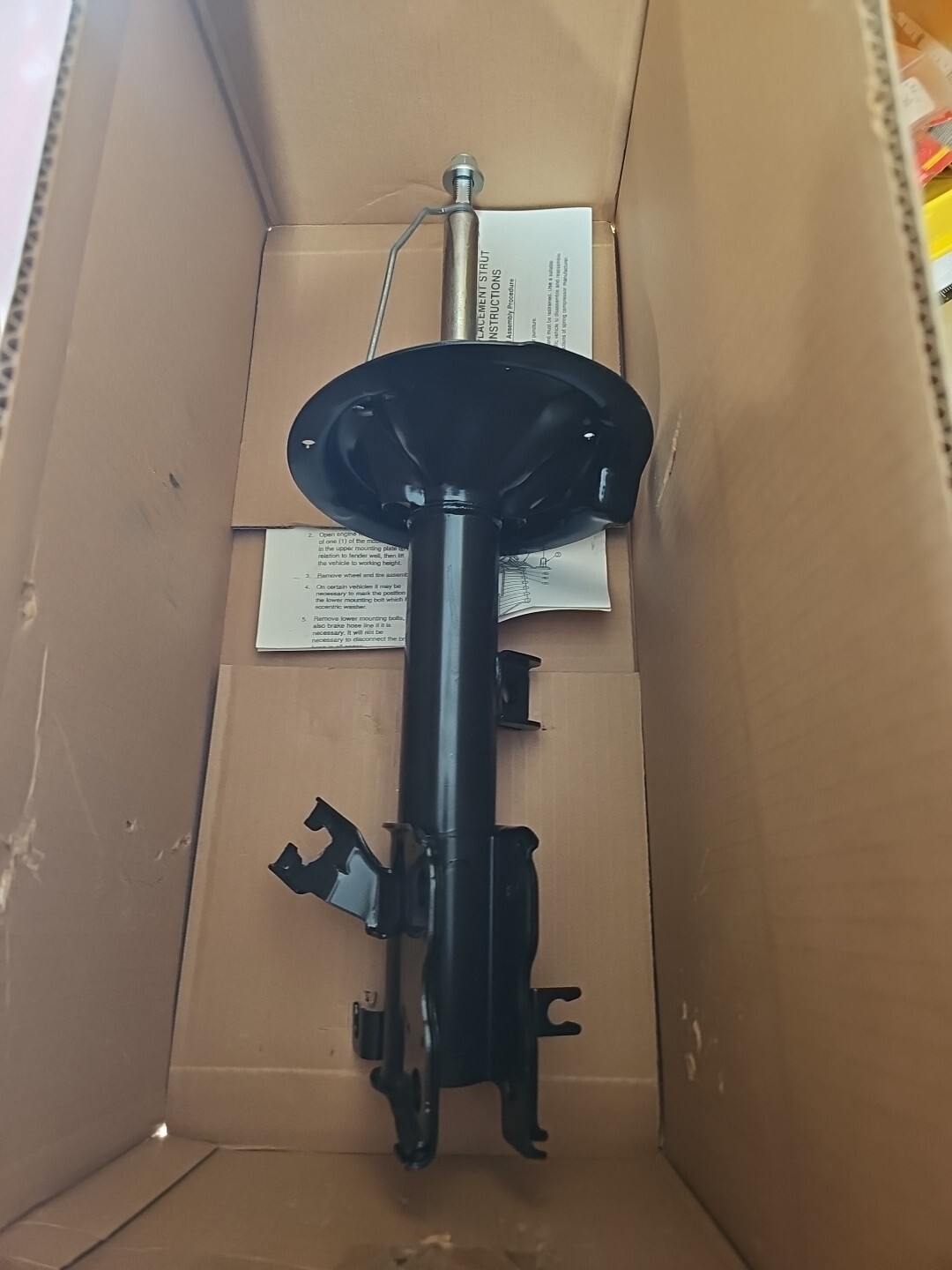 334381 KYB Bare Strut Front Driver Left Side Hand for Nissan Murano 2003-2007 - Image 3