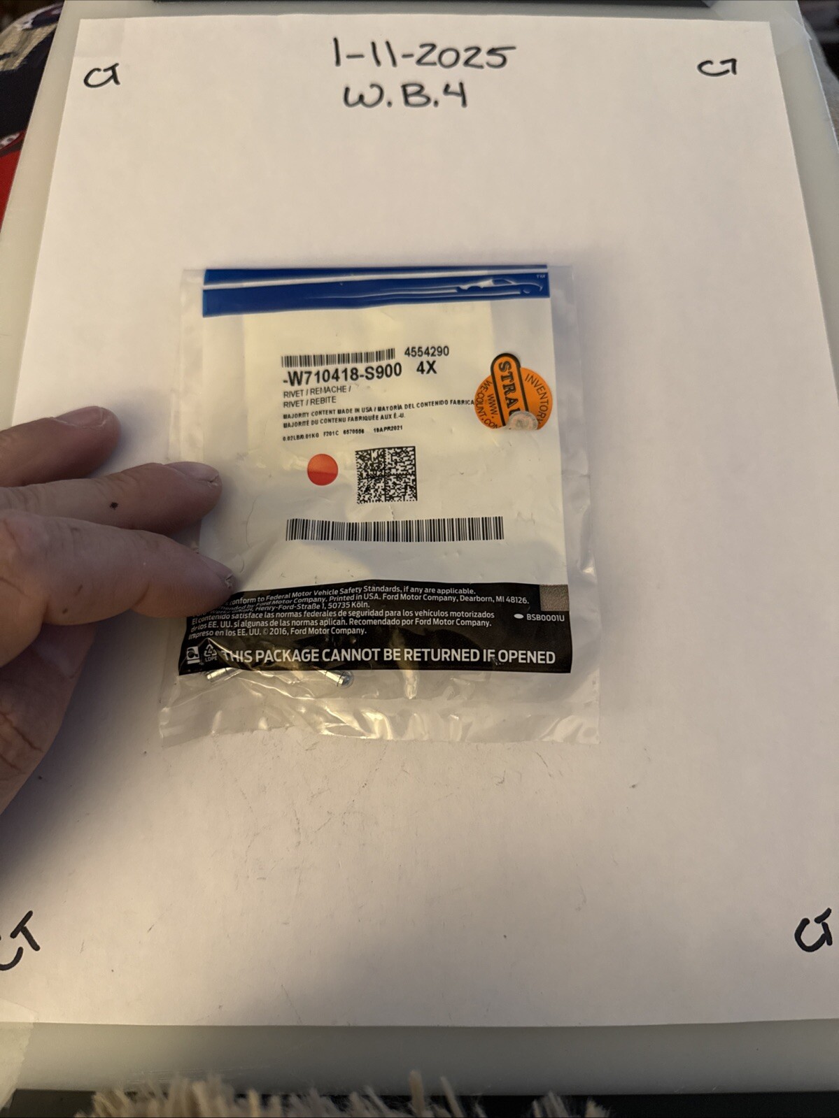 (4) Genuine Ford Door Interior Trim Panel Rivet -W710418-S900