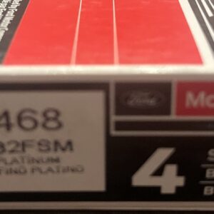 (4) NEW In Box MOTORCRAFT SP-468 FINEWIRE PLATINUM SPARK PLUGS AGSP32FSM