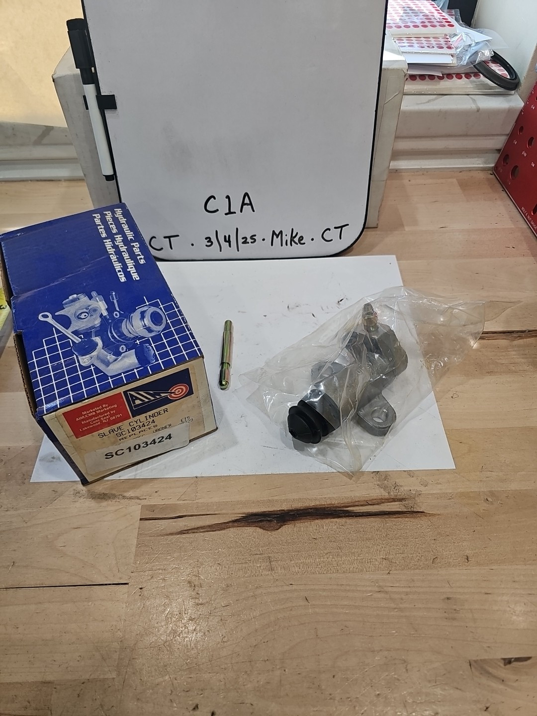 Aim SC103424 CS37541 Clutch Slave Cylinder For 80-86 Nissan 720