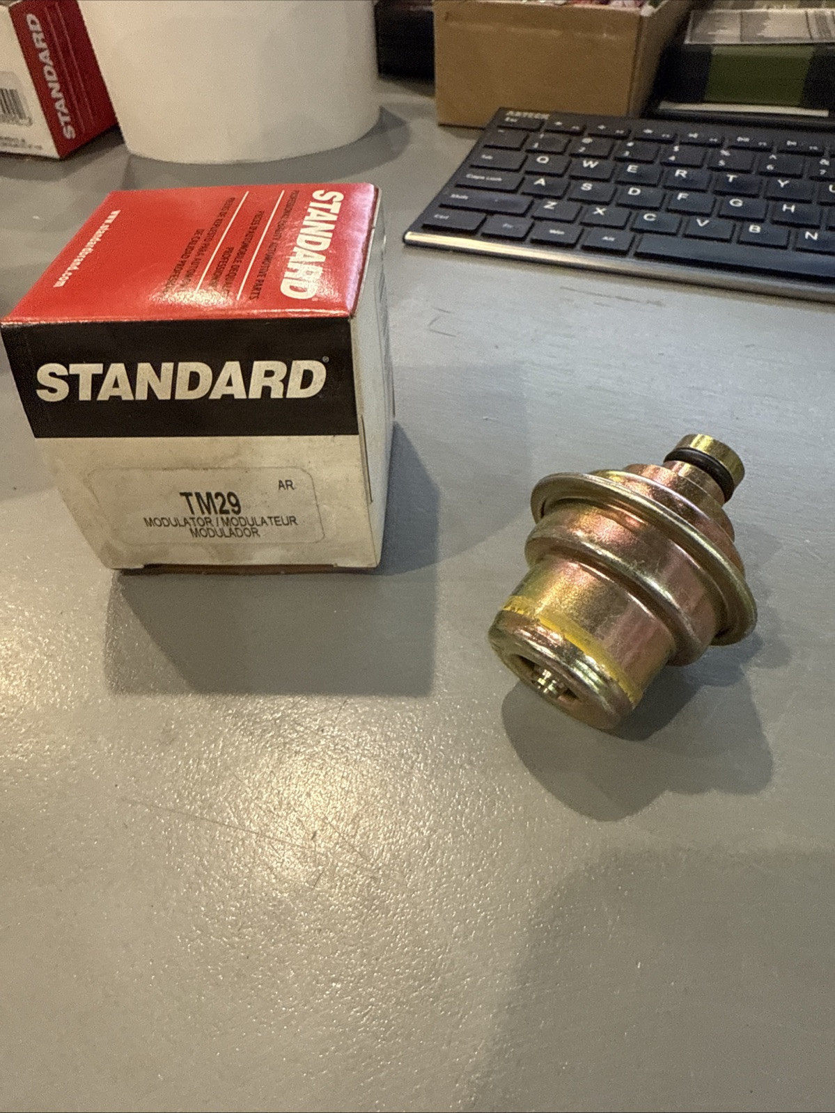 Automatic Transmission Modulator Valve STANDARD MOTOR PRODUCTS TM-29