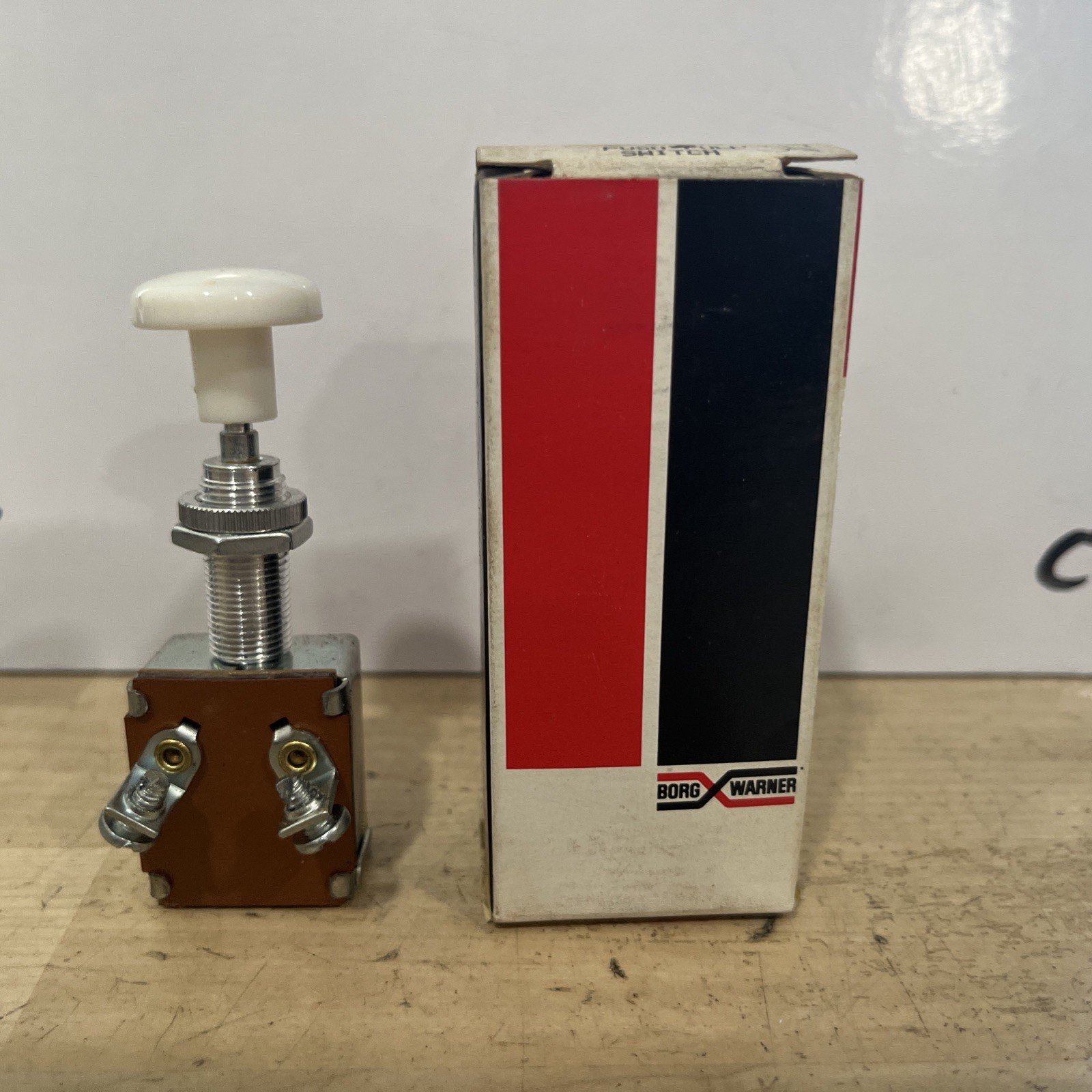Borg Warner Push Pull Switch S154 - Image 3