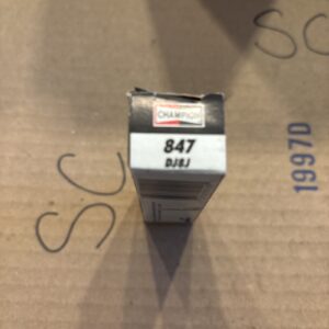 Champion Copper Plus Spark Plugs New Stock #847 DJ8J