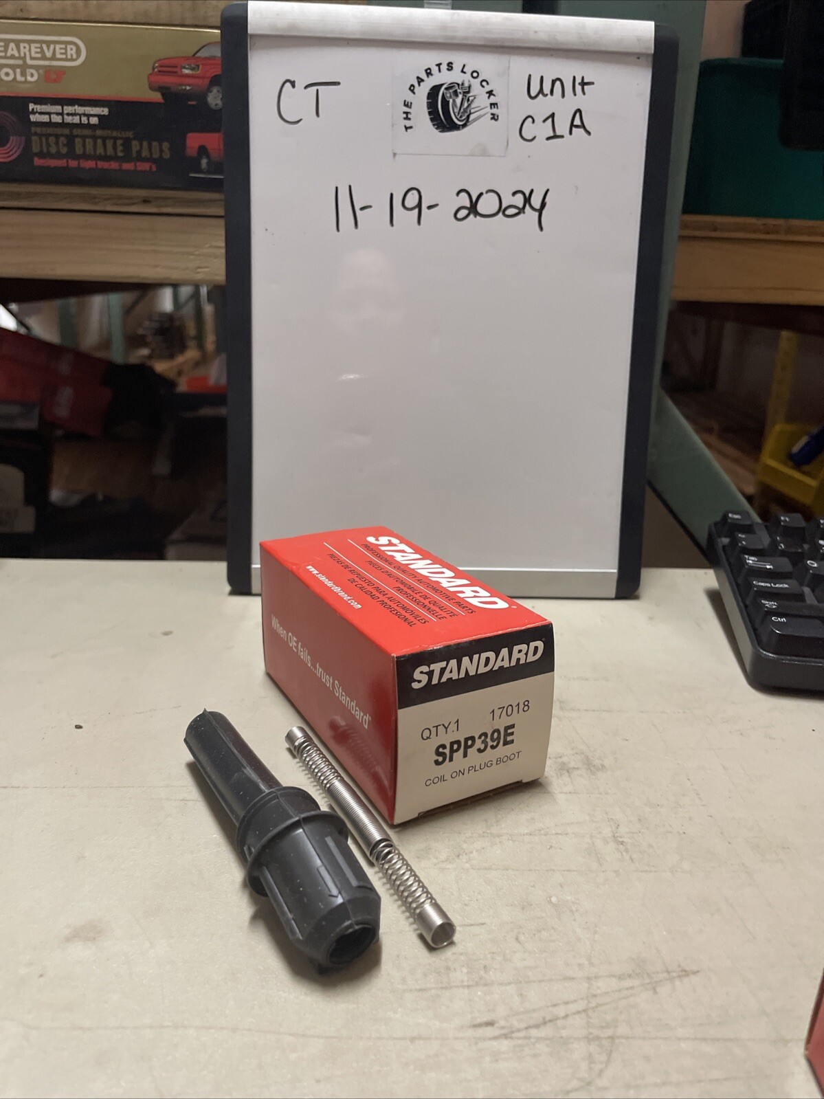 Direct Ignition Coil Boot Standard SPP39E