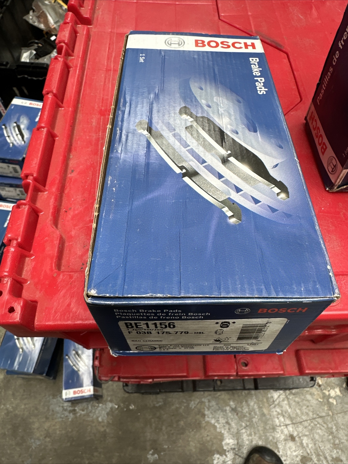 Disc Brake Pad Set-Blue Ceramic Brake Pads with Hardware Bosch BE1156H - Image 3