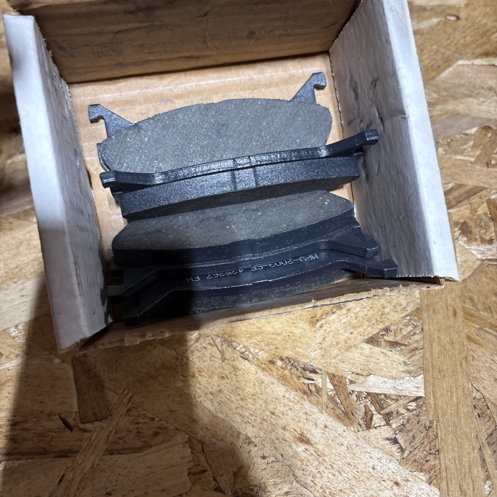 Disc Brake Pad Set-Pads Standard Premium Rear Motorcraft BR-109B - Image 4