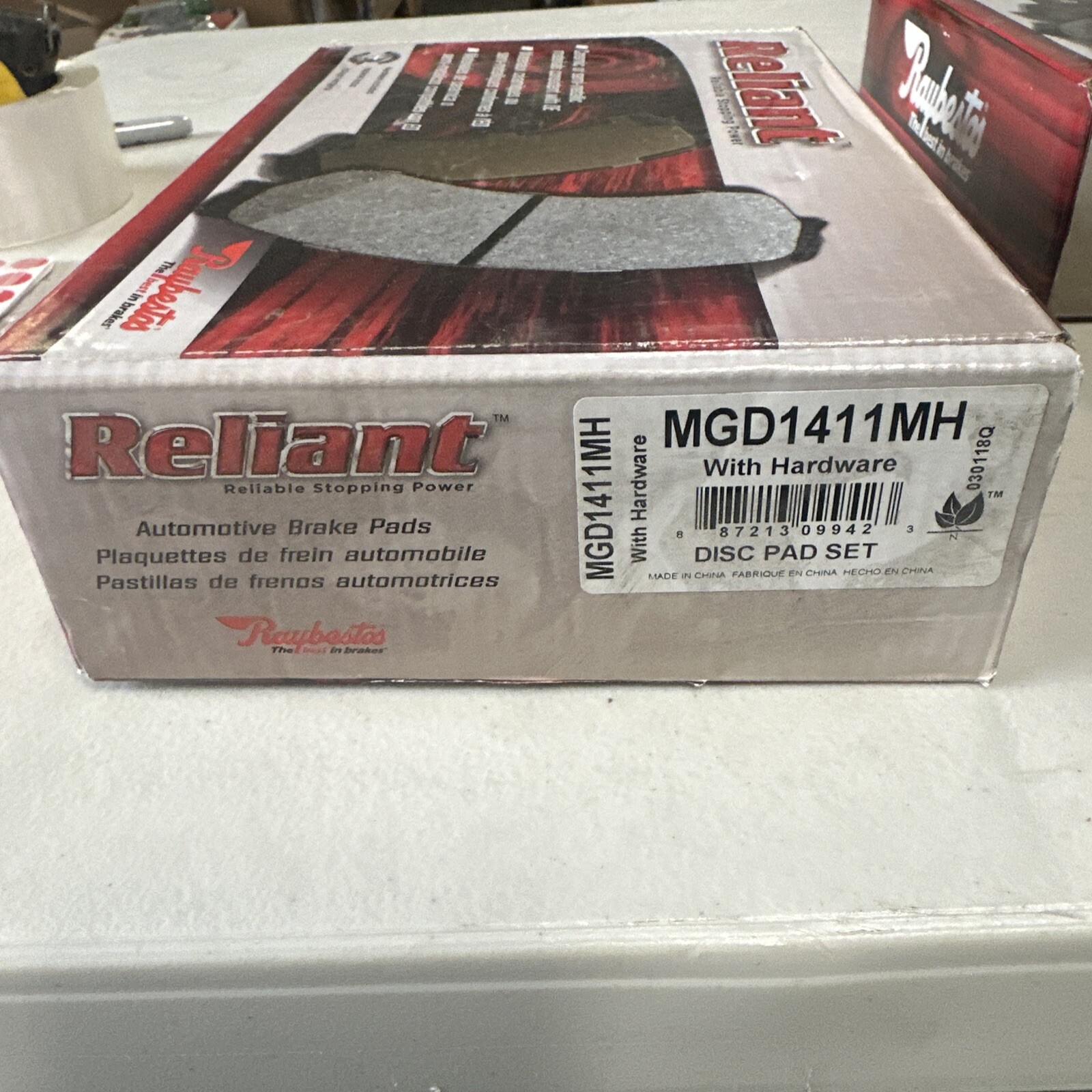 Disc Brake Pad Set-R-Line Metallic Raybestos MGD1411MH - Image 3