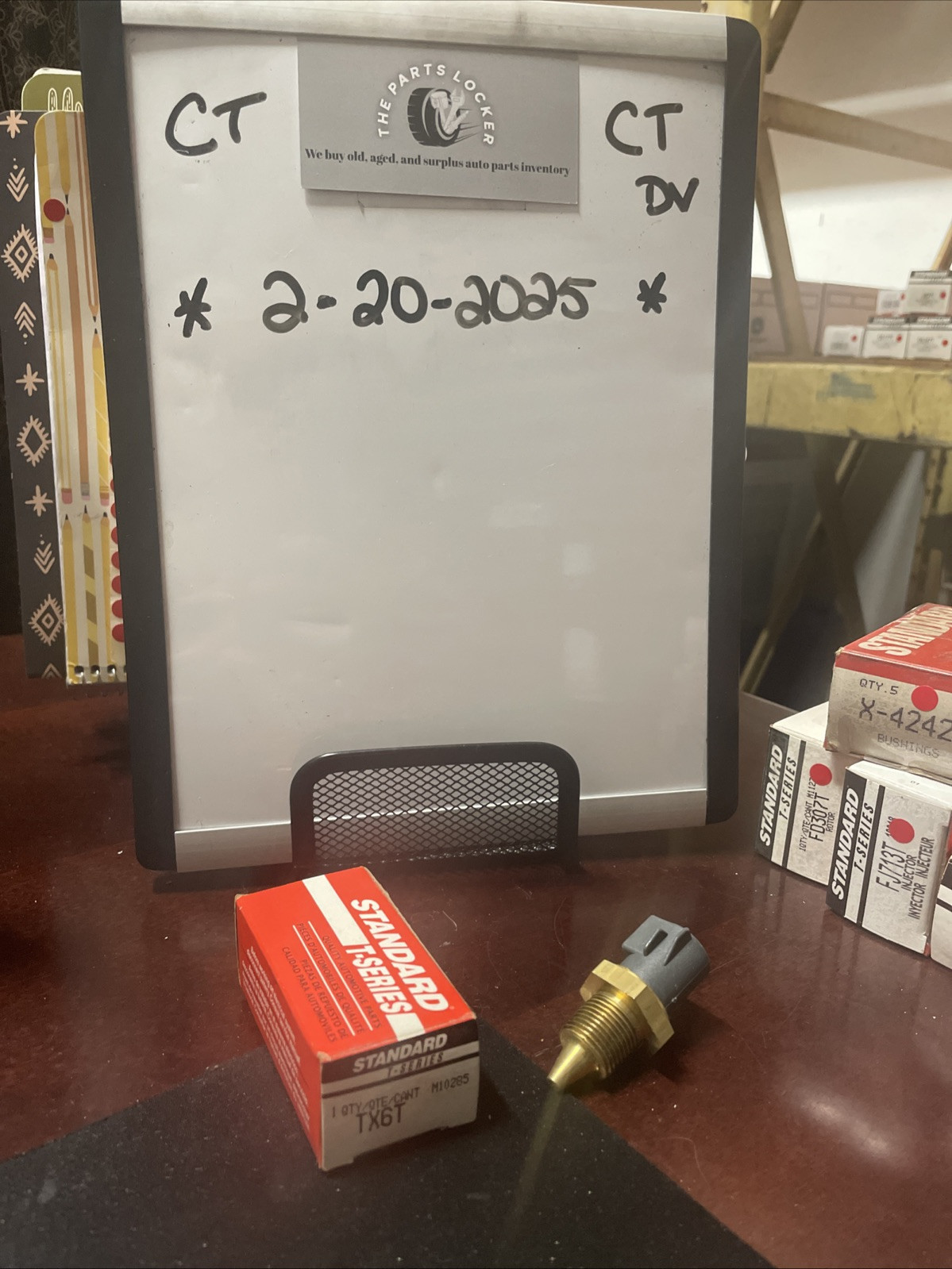 Engine Coolant Temperature Sensor Standard TX6T - Image 4