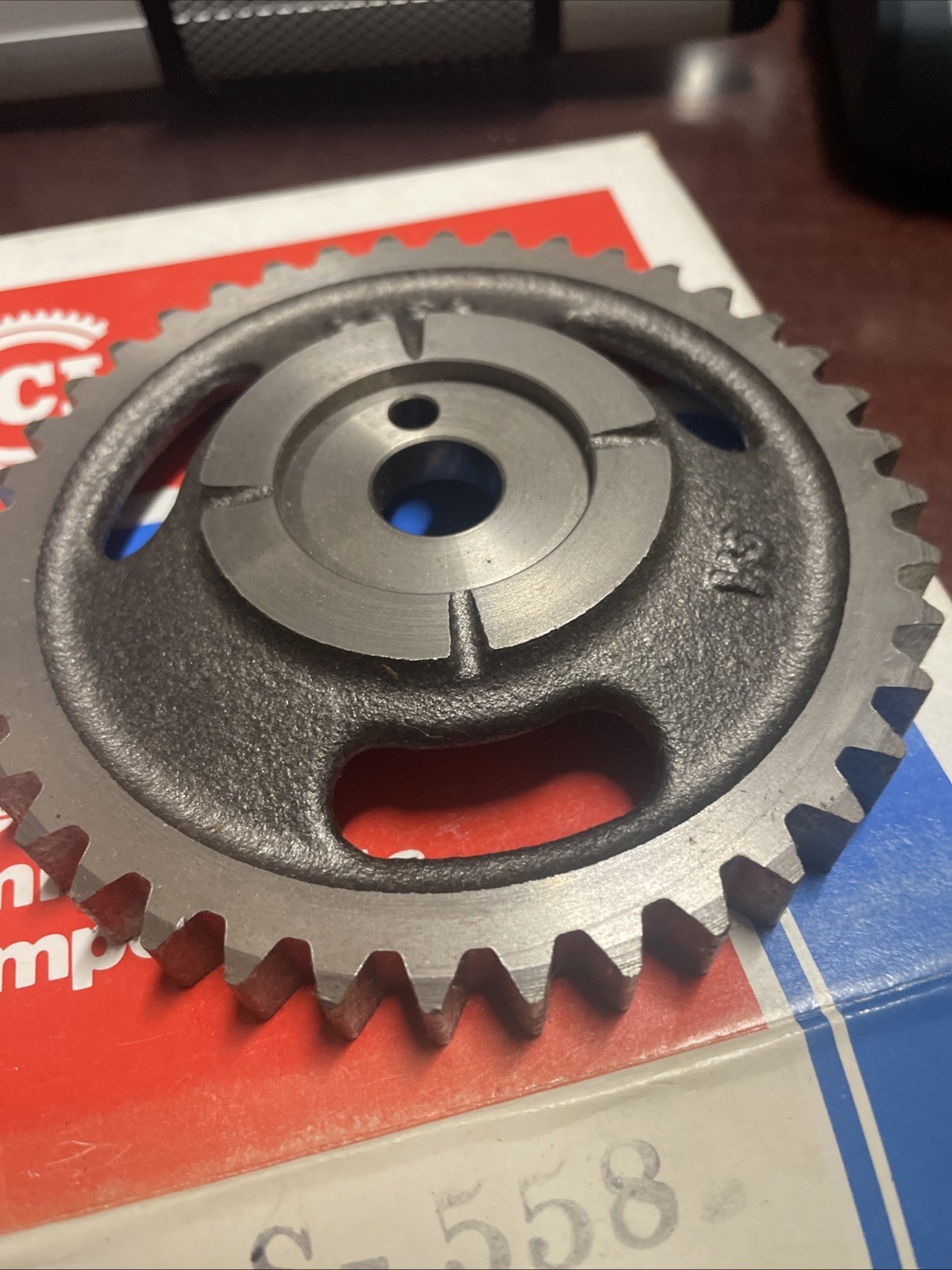 Engine Timing Camshaft Sprocket Cloyes Gear & Product S558 - Image 3
