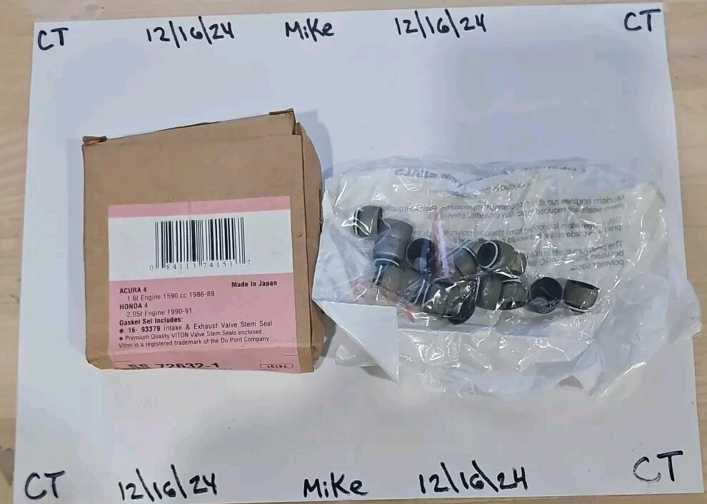 Engine Valve Stem Oil Seal Set Fel-Pro SS 72632-1 For Select Honda/Acura Models