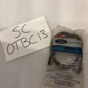 GENUINE FORD 1989 AEROSTAR WAGON WIRE & SOCKET ASH RECEPTACLE LAMP E99Z-13A726-A