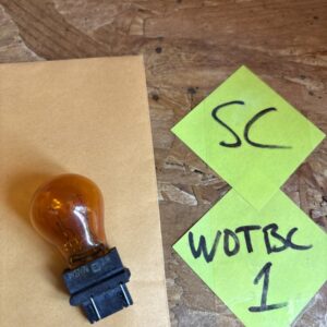 GENUINE GM NOS PART 1999367 SIGNAL LAMP BULB 2002-2015