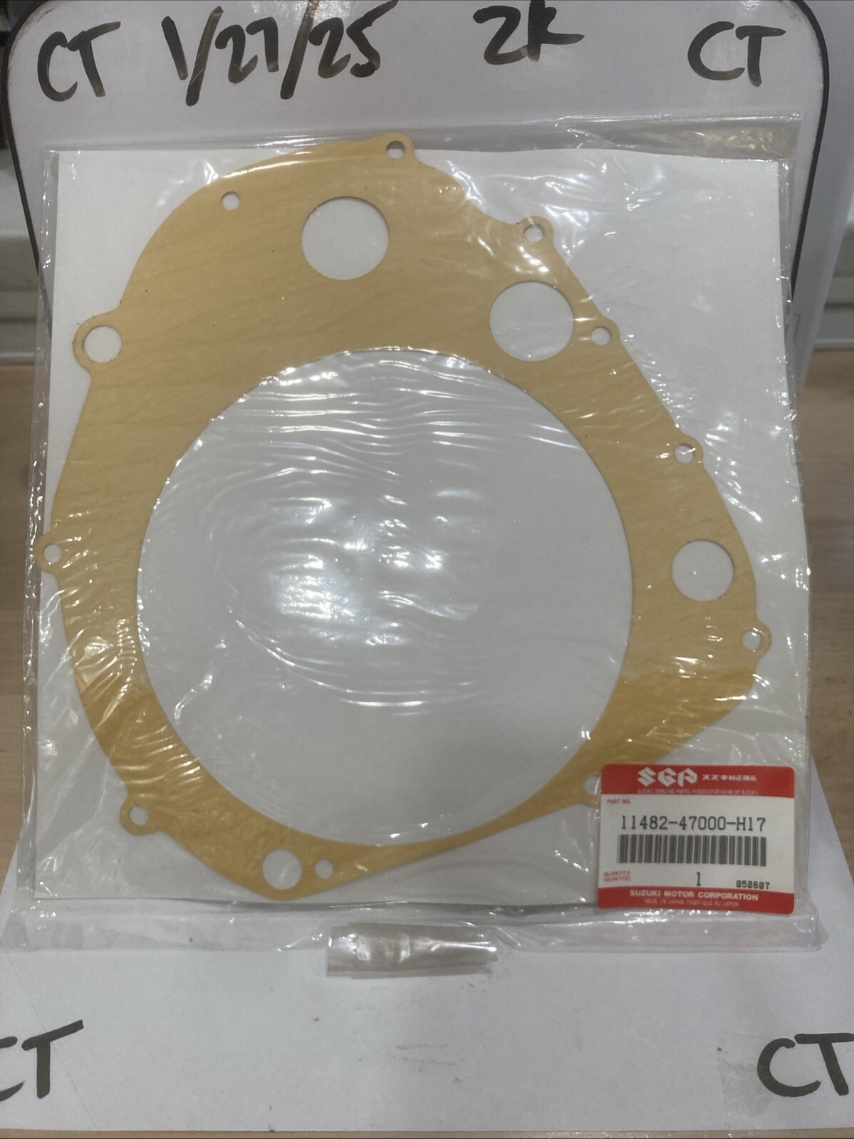 GENUINE Suzuki NOS 11482-47000-H17 GASKET, CLUTCH COVER