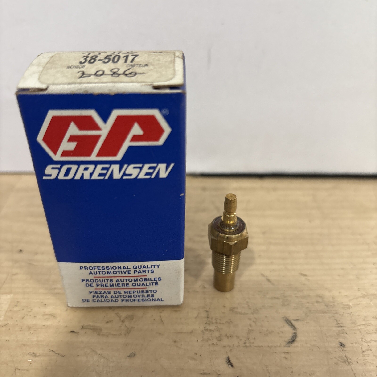 GP Sorensen Engine Coolant Temperature Sender TS-86 / 38-5017 - Image 3