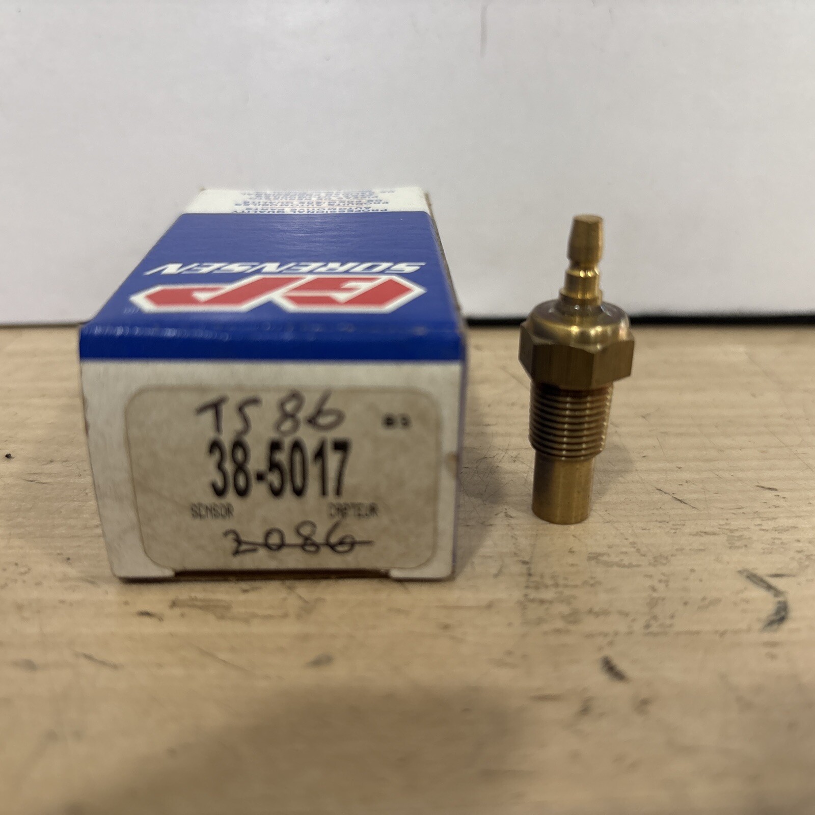 GP Sorensen Engine Coolant Temperature Sender TS-86 / 38-5017 - Image 4