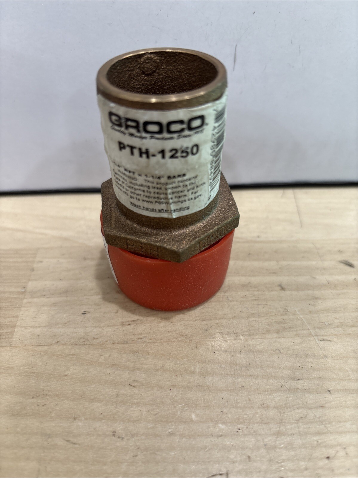 GROCO PTH-1250 1-1/4" NPT x 1-1/4" ID Bronze Pipe to Hose Straight Fitting - Image 3
