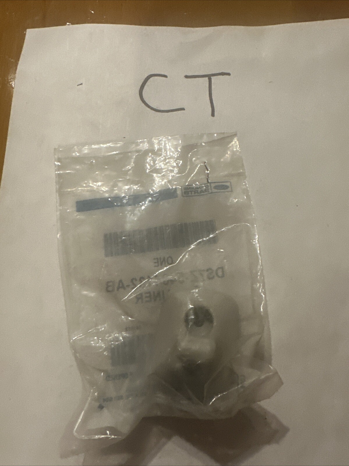 Genuine Ford DS7Z-5404132-AB Sun Visor Holder DS7Z5404132AB - Image 3