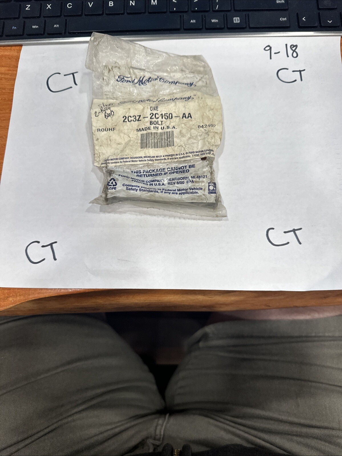 Genuine Ford Disc Brake Caliper Pin 2C3Z-2C150-AA Missing 2 Rubber Boots