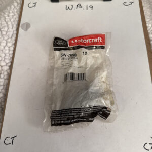 Genuine Ford Motorcraft Escape Aviator Trunk Release Control Button GB5Z-9C888-A