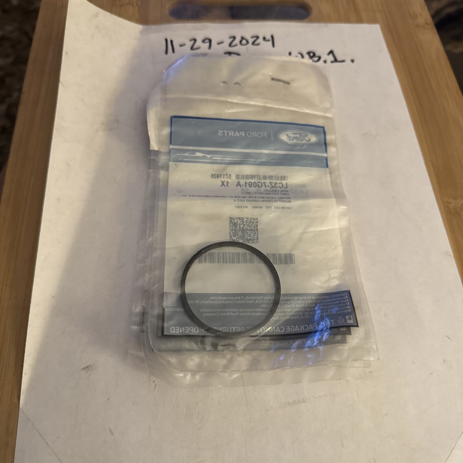 Genuine Ford Seal LC3Z-7G091-A - Image 3