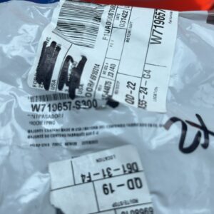 Genuine Ford Sensor Retainer W719657-S300 (2 Pack)