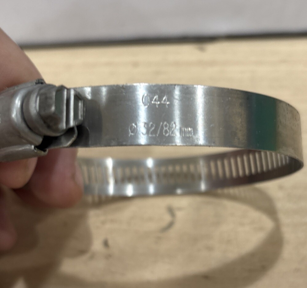 Hose Clamp #44 All 300 Stainless Steel 32/82mm - Image 3