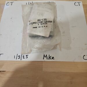 NEW CMC AN-135 GRAY BATTERY CONNECTOR-SB350