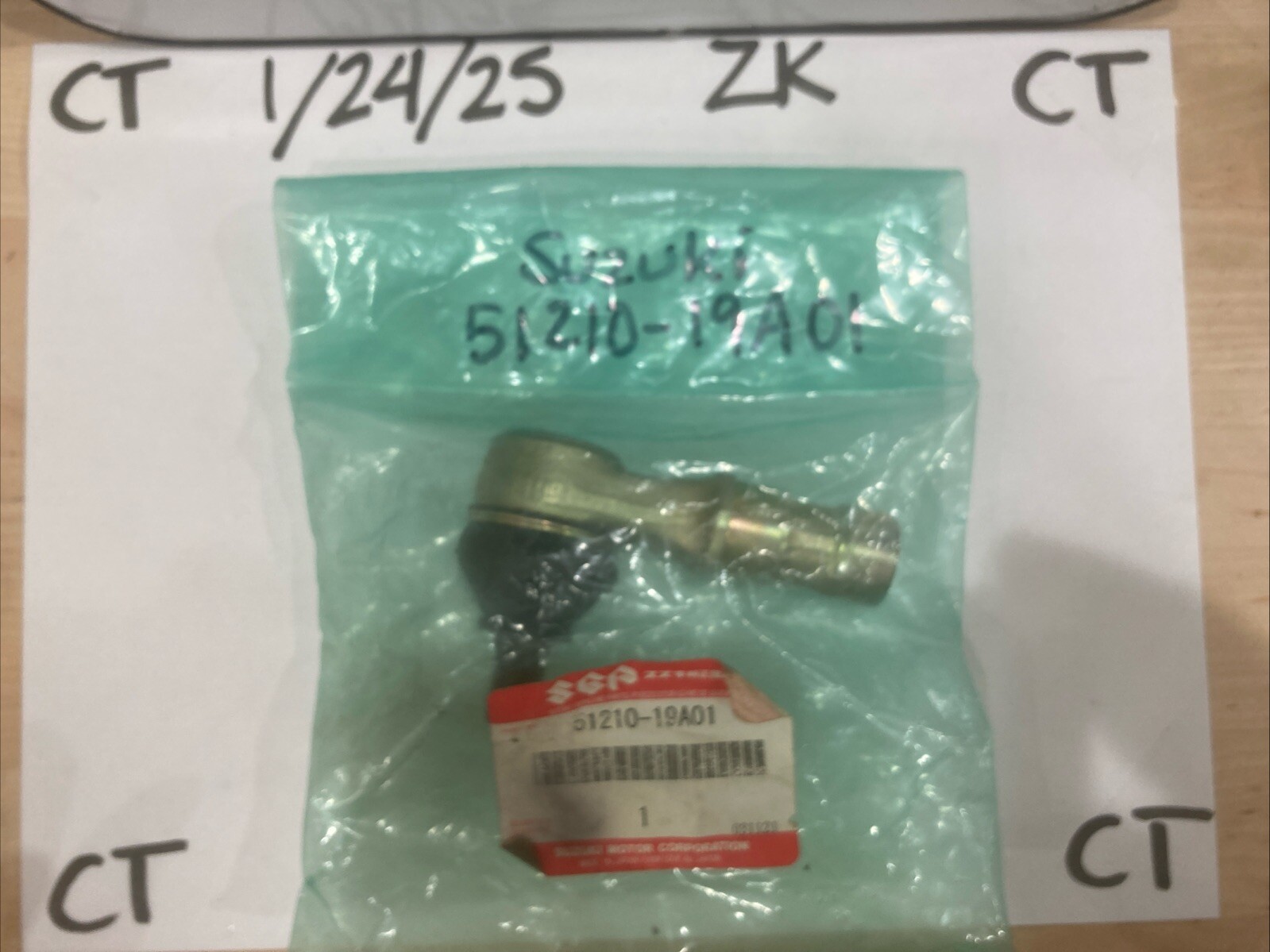 NEW OEM SUZUKI LT250 LT QUAD RACER UPPER STEERING KNUCKLE BALL JOINT 51210-19A01