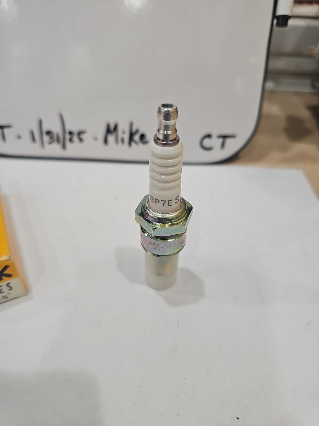 NGK 2412 Spark Plug BP7ES - Image 3
