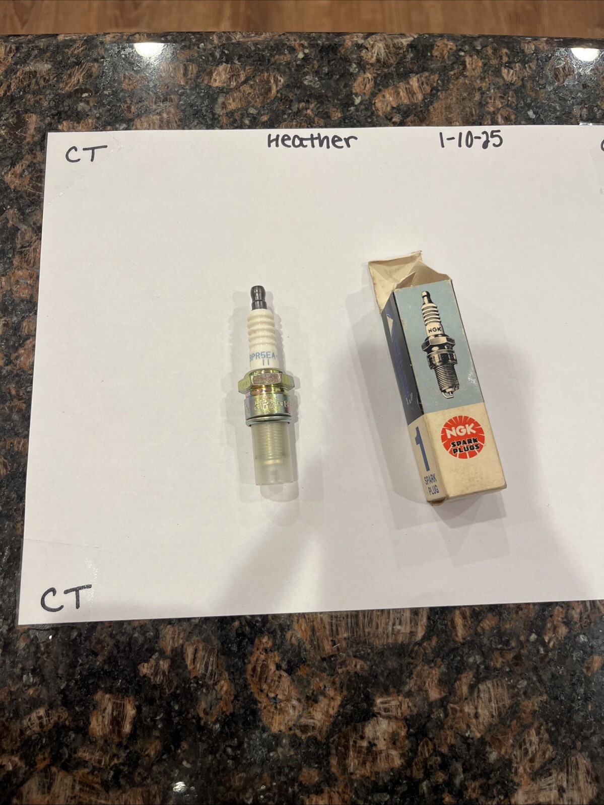 NGK SPARK PLUG BPR5EA-L-11 - Image 4