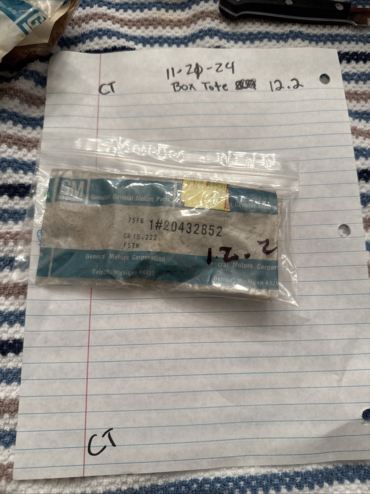 NOS GM 20432852 Clip, Rear End Trim Finish Panel 1982-92 Camaro & Firebird