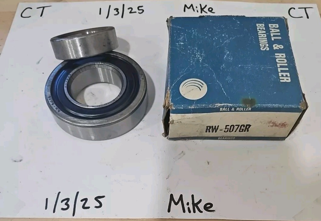 NOS Green / Bower/BCA RW-507GR BEARING - RW507G / 907828 - Image 4